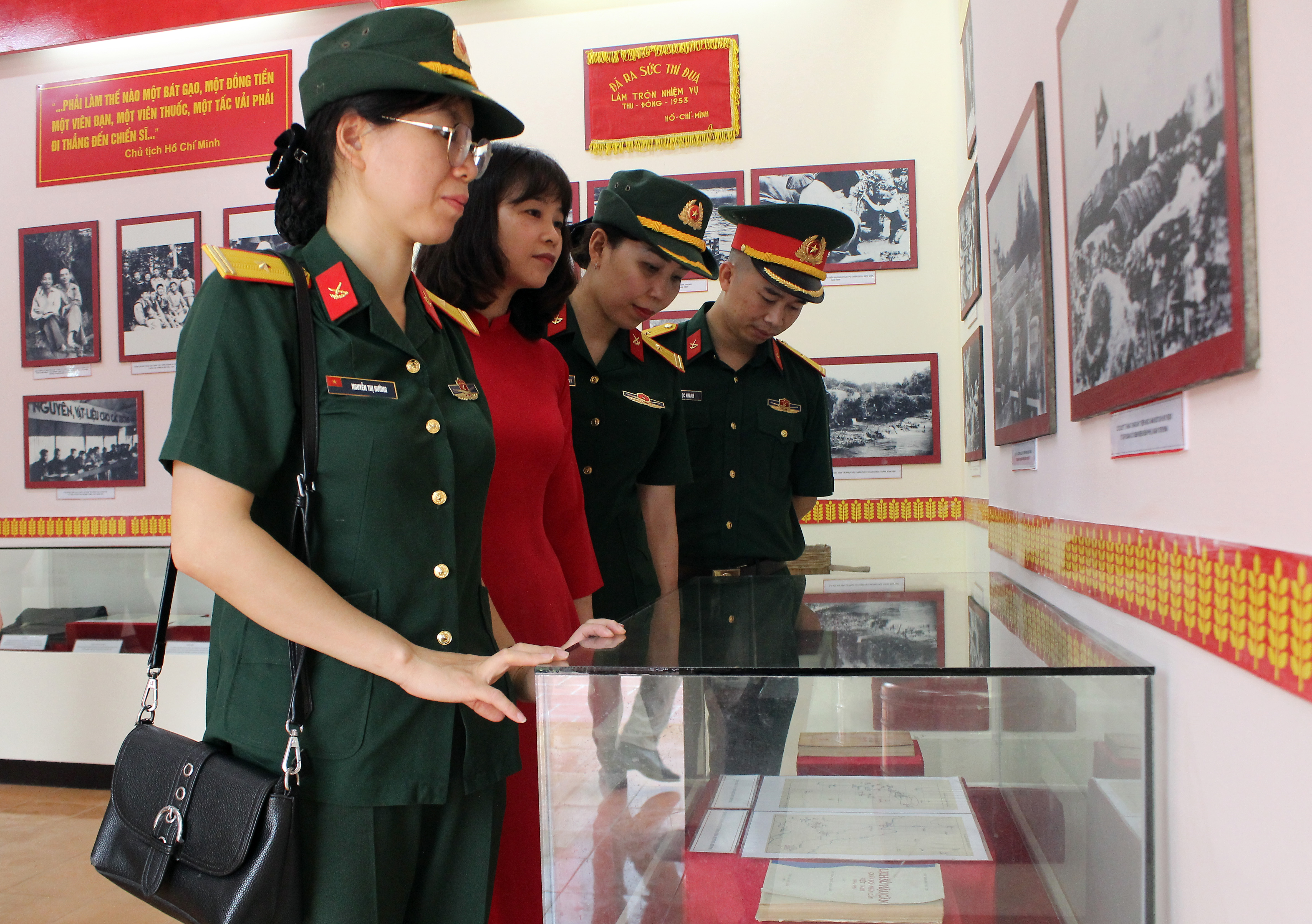 Lãnh đạo triển khai toàn diện, hiệu quả, bảo đảm tốt hậu cần cho nhiệm vụ quân sự, quốc phòng